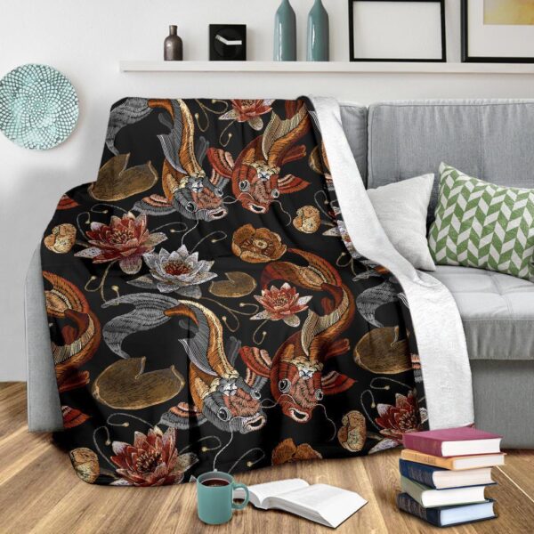 Koi Fish Crochet Lotus Pattern Print Blanket